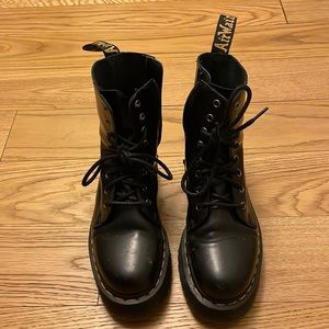 Doc Martens Jadon Platform Boots